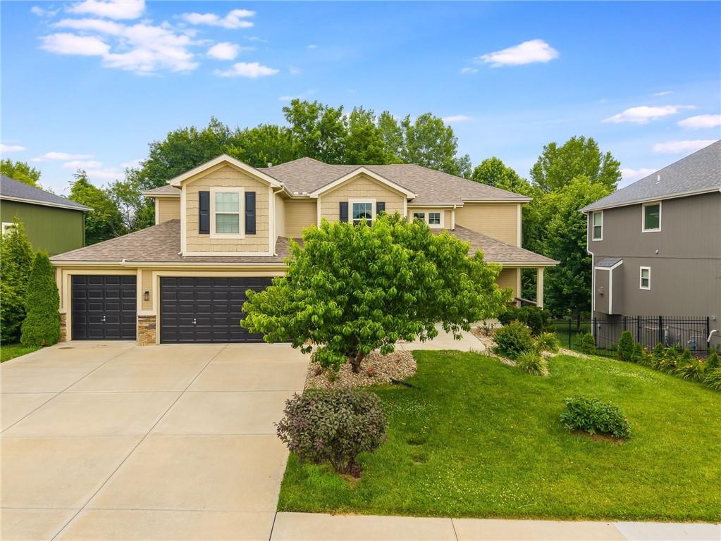 875 Clearview Drive