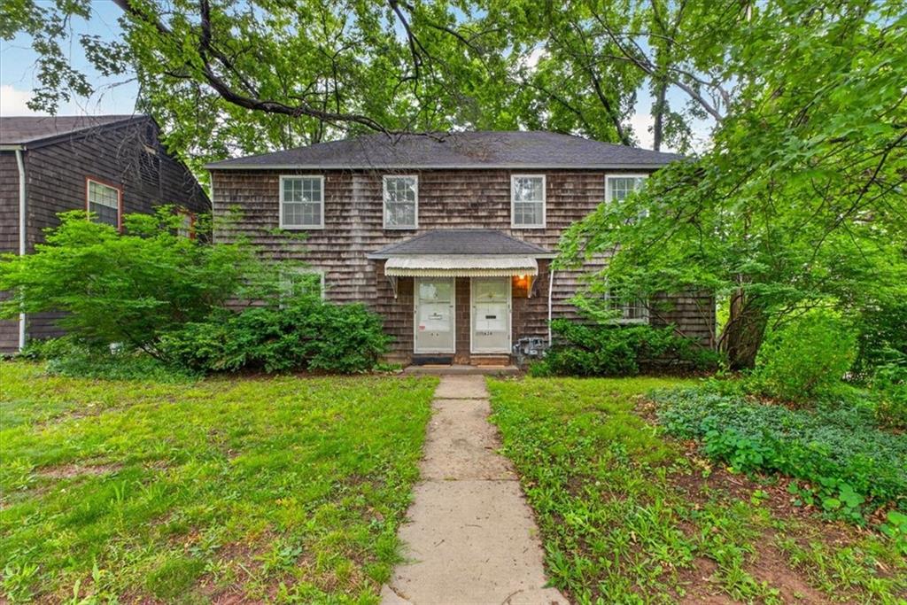 Photo 1 of 28 — 636 E 63rd Terrace, Kansas City, MO 64110
