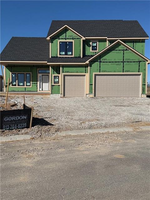 6004 Apache Drive Shawnee KS 66226