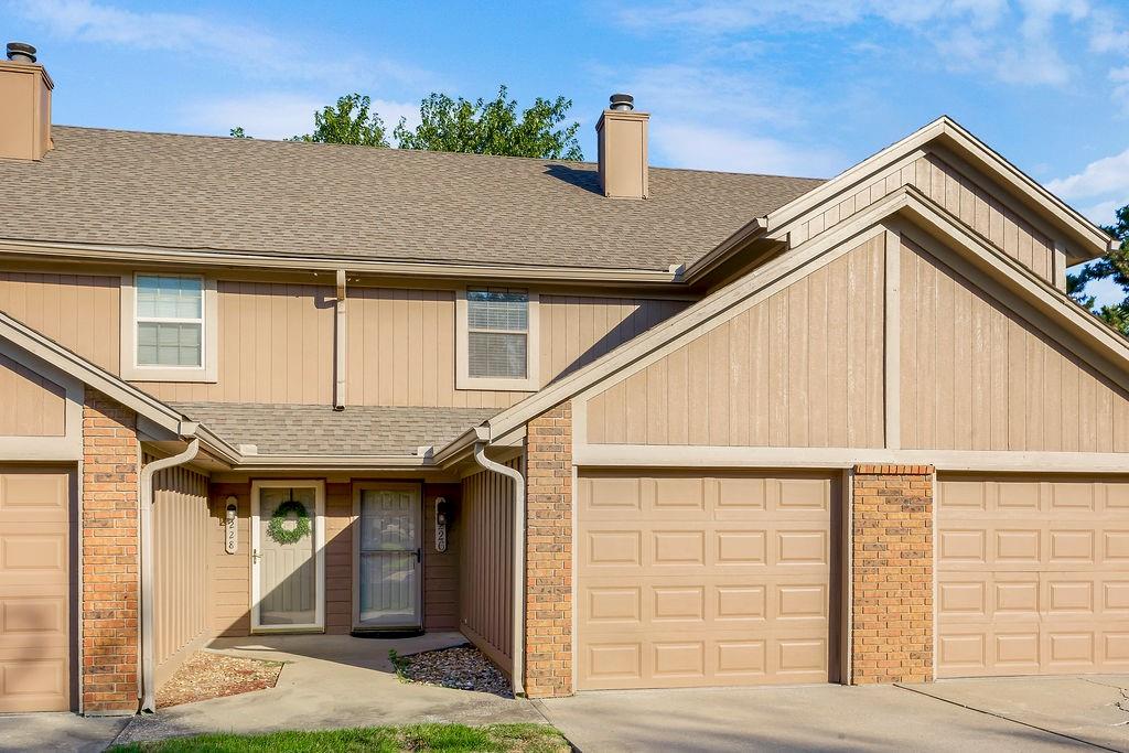 226 SW Pinetree Lane