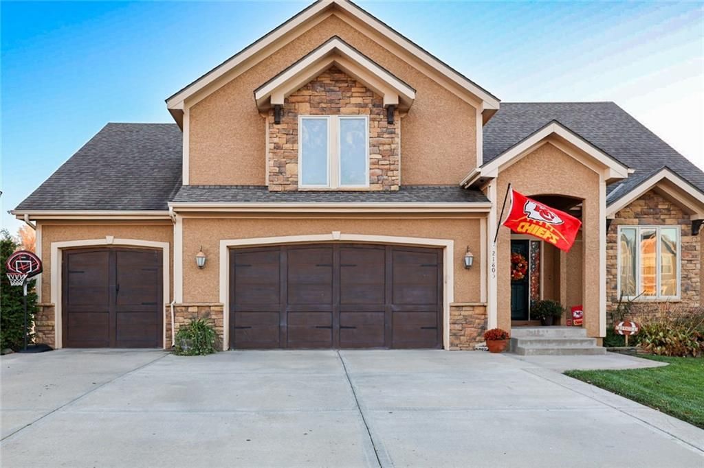 Photo of 21805 E 32nd Terrace S, Independence, MO 64057 (MLS # 2592554)