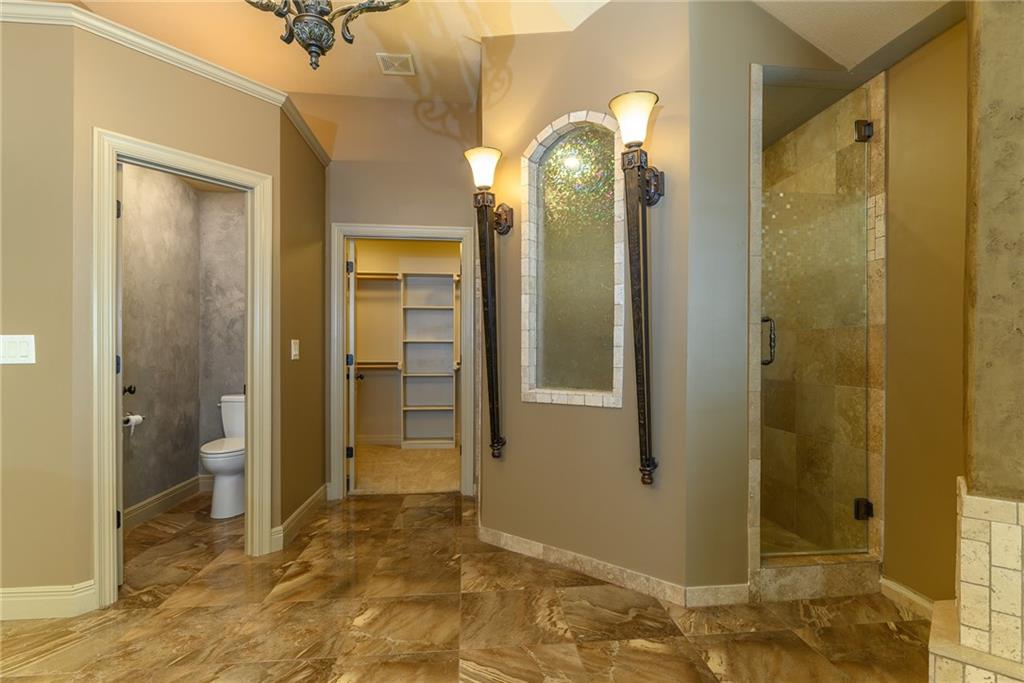 Lenexa, Kansas 66220, United States, 4 Bedrooms Bedrooms, ,5 BathroomsBathrooms,Residential,Pending,47013