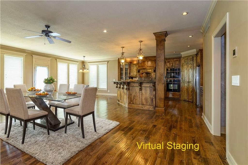 Lenexa, Kansas 66220, United States, 4 Bedrooms Bedrooms, ,5 BathroomsBathrooms,Residential,Pending,47013