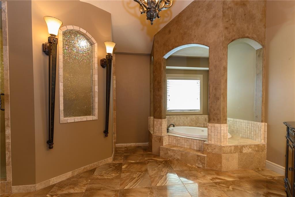 Lenexa, Kansas 66220, United States, 4 Bedrooms Bedrooms, ,5 BathroomsBathrooms,Residential,Pending,47013