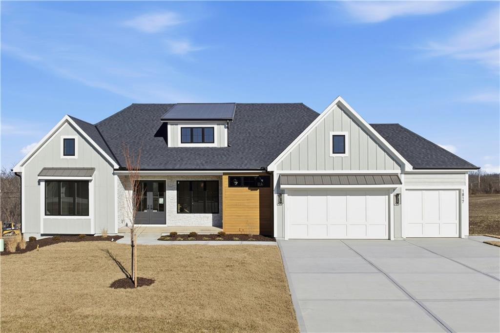 1817 NE Lashbrook Circle