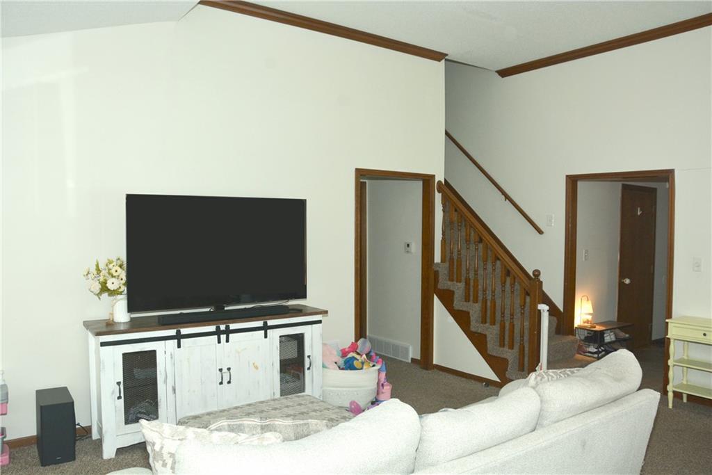 1103 NW Porter Court