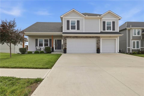 Photo of 1809 NW Nicholas Drive, Grain Valley, MO 64029 (MLS # 2624995)