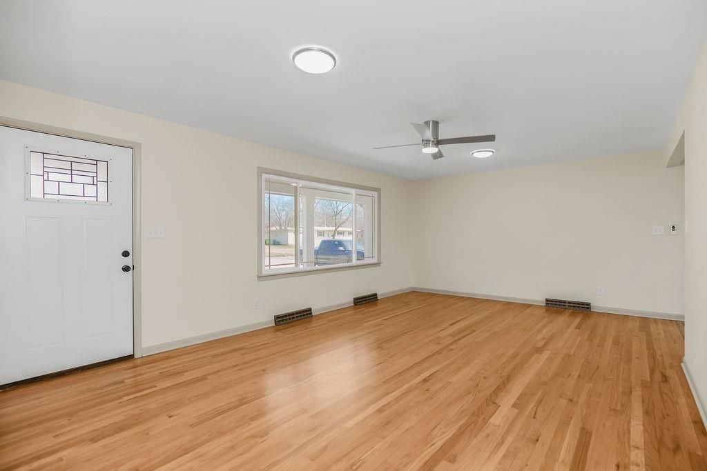 Photo of 709 W Clay Street, Harrisonville, MO 64701 (MLS # 2608757)