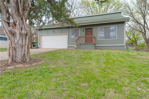 1818 5th Avenue, Leavenworth, KS 66048 - MLS#: 2613506