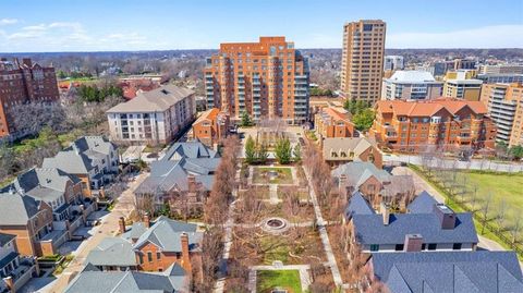 4950 Central Street 606 Kansas City MO 64112