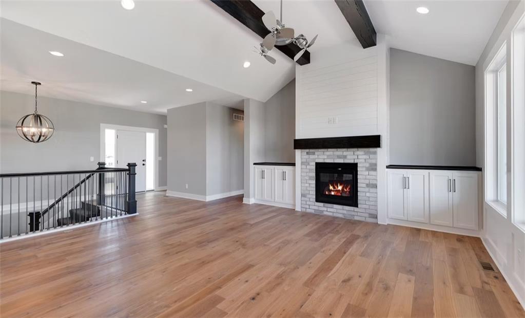 6045 Apache Drive