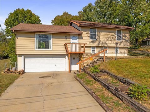 8136 Berger Avenue Kansas City KS 66111