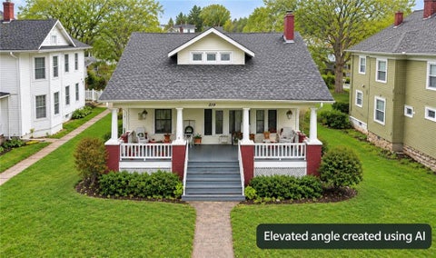Photo of 814 N Main Street, Carrollton, MO 64633 (MLS # 2644299)