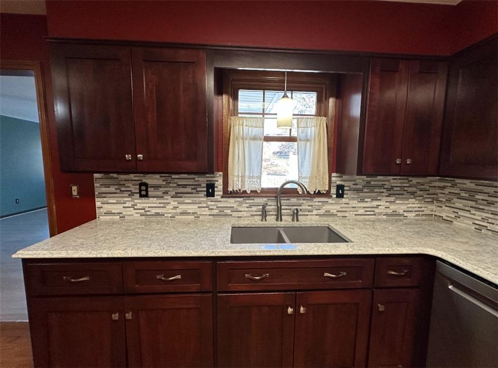 3615 Doniphan Avenue