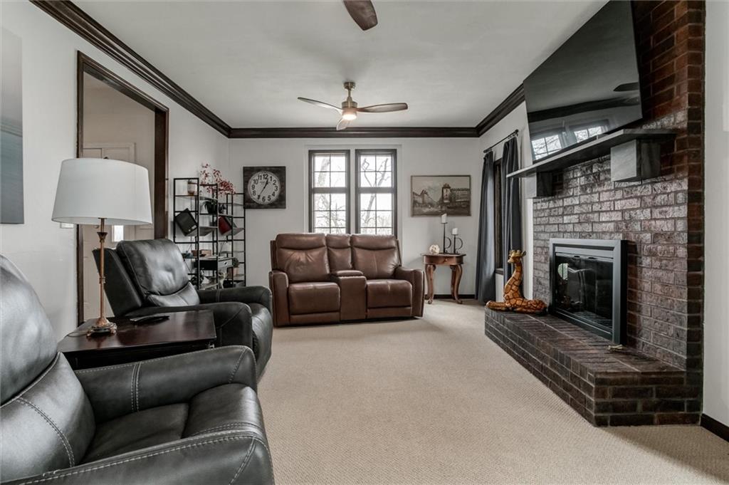 15411 Evans Road