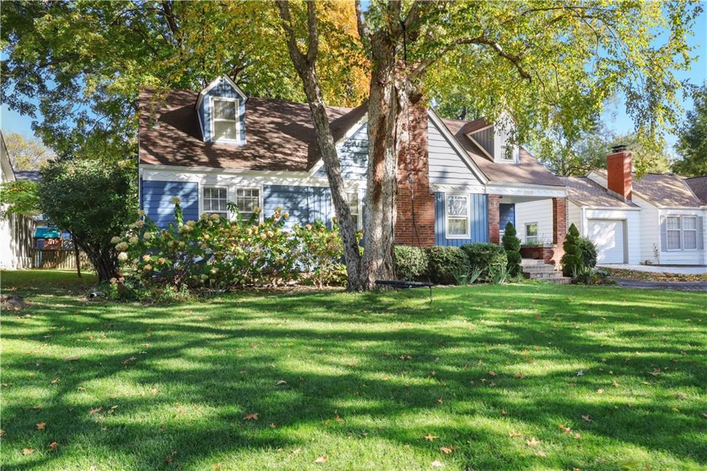 6009 Catalina Street