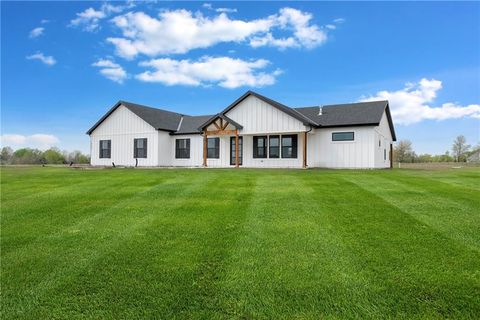 16586 Olive Street Basehor KS 66007