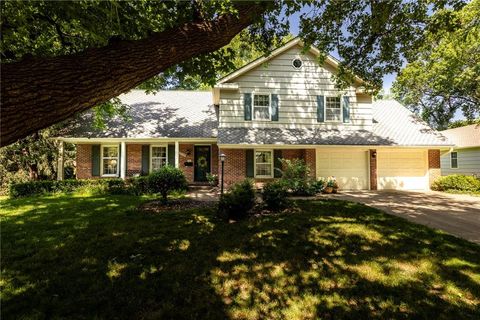 9308 Alhambra Street Prairie Village KS 66207