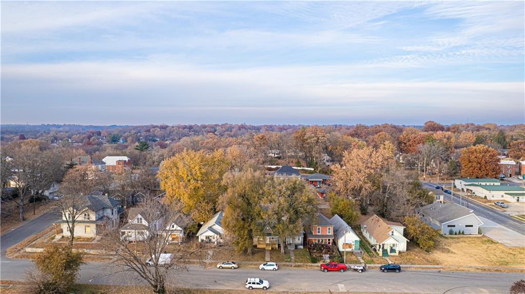 St Joseph, Missouri 64501, United States, 2 Bedrooms Bedrooms, ,2 BathroomsBathrooms,Residential,Active,247177