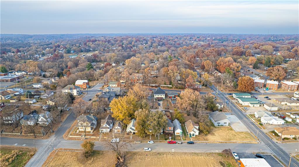 St Joseph, Missouri 64501, United States, 2 Bedrooms Bedrooms, ,2 BathroomsBathrooms,Residential,Active,247177