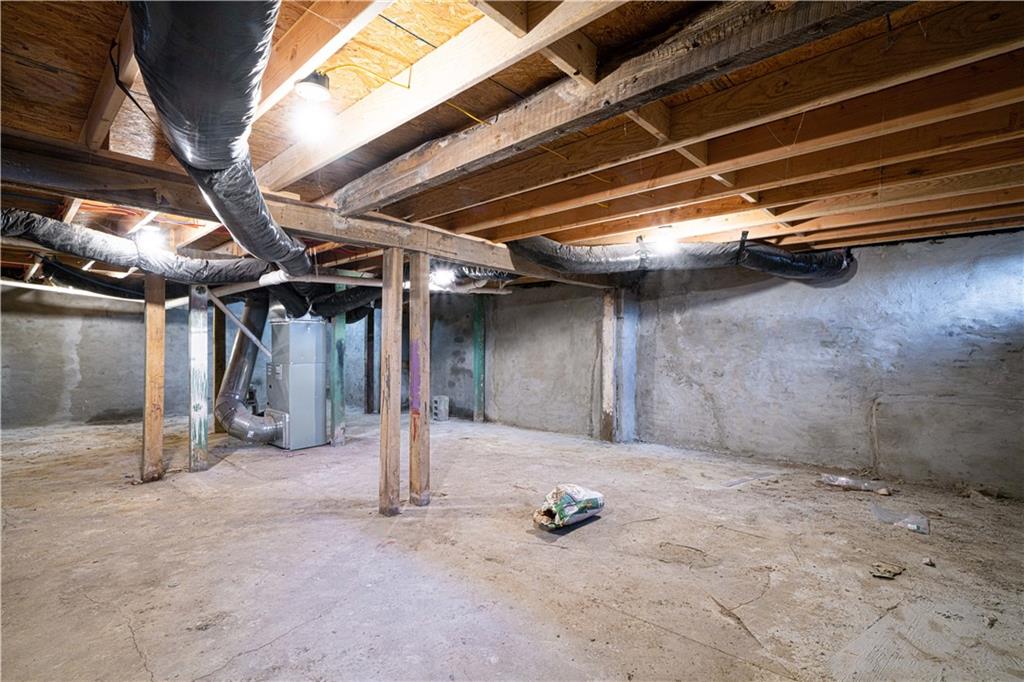 St Joseph, Missouri 64501, United States, 2 Bedrooms Bedrooms, ,2 BathroomsBathrooms,Residential,Active,247177