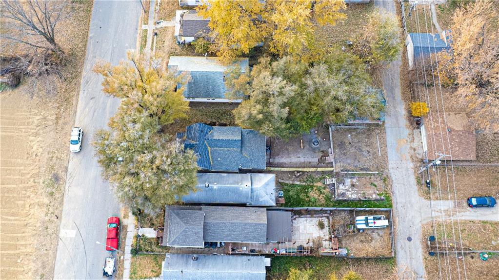 St Joseph, Missouri 64501, United States, 2 Bedrooms Bedrooms, ,2 BathroomsBathrooms,Residential,Active,247177