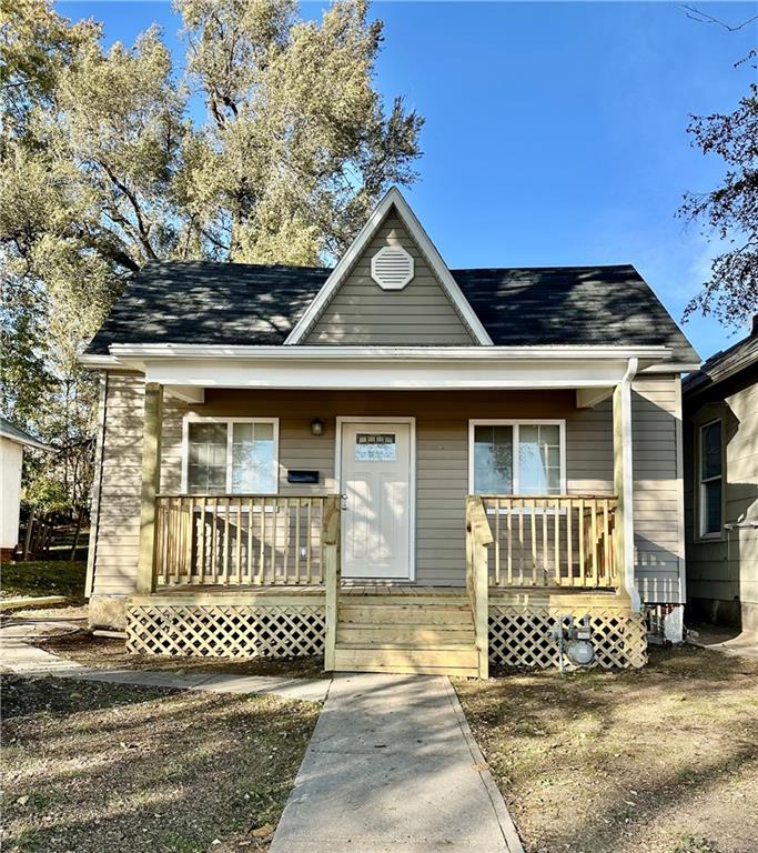 St Joseph, Missouri 64501, United States, 2 Bedrooms Bedrooms, ,2 BathroomsBathrooms,Residential,Active,247177