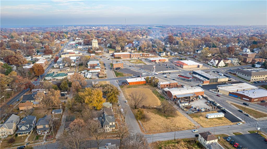 St Joseph, Missouri 64501, United States, 2 Bedrooms Bedrooms, ,2 BathroomsBathrooms,Residential,Active,247177