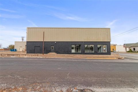 MLS: 2612390