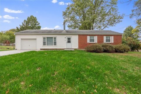 Photo of 106 S Doniphan Street, Lawson, MO 64062 (MLS # 2582285)