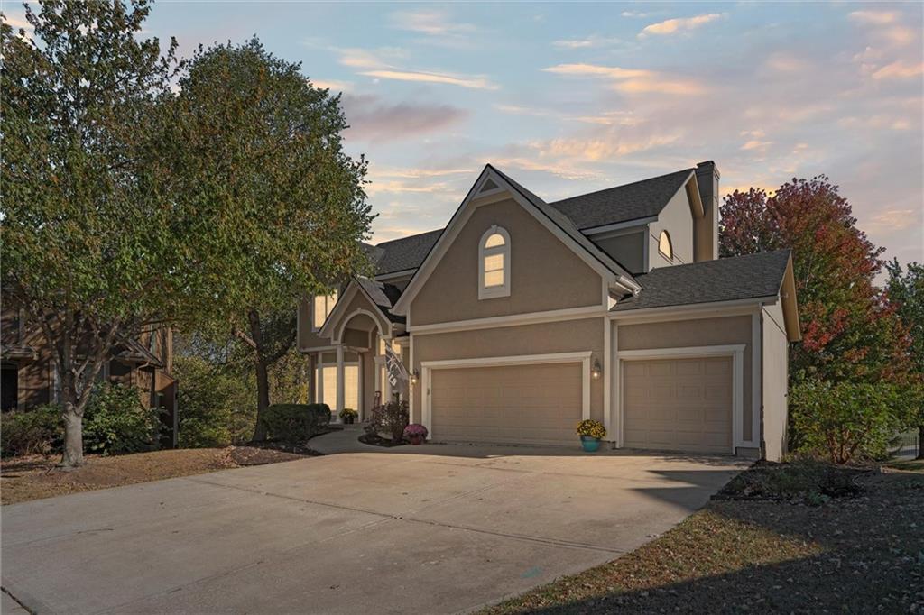 22611 W 46TH Terrace