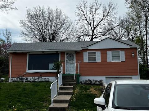 3445 E 54th Street, Kansas City, MO 64130 - #: 2543168