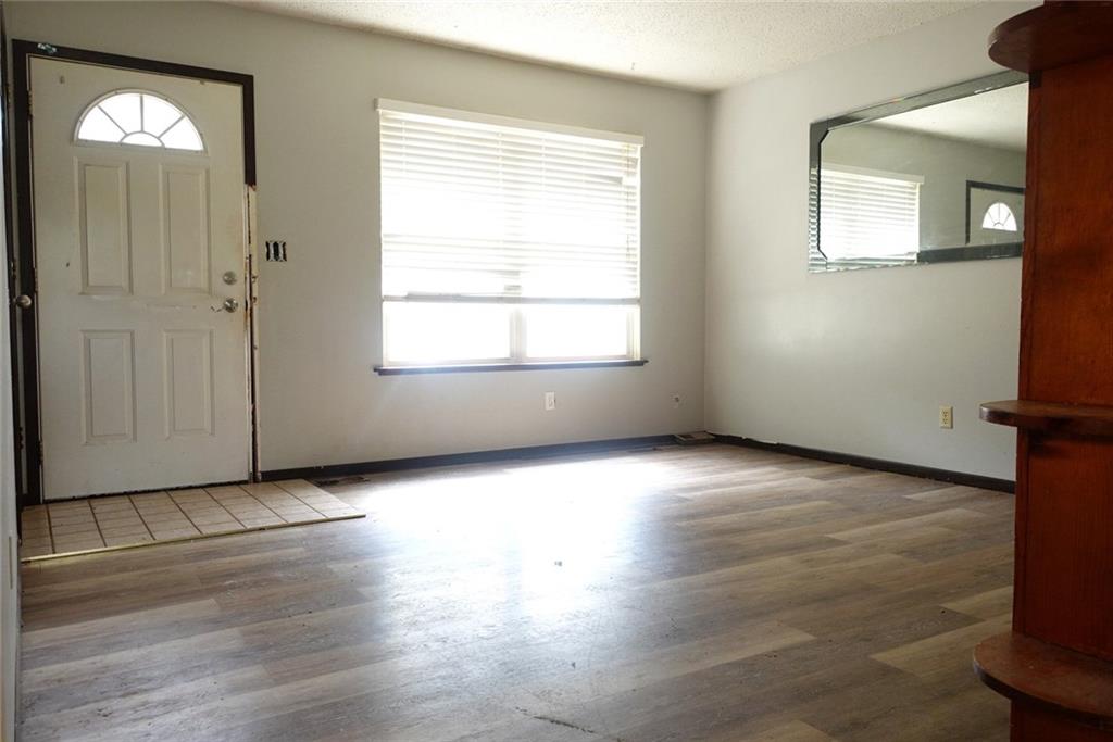 2501 Maverick Lane
