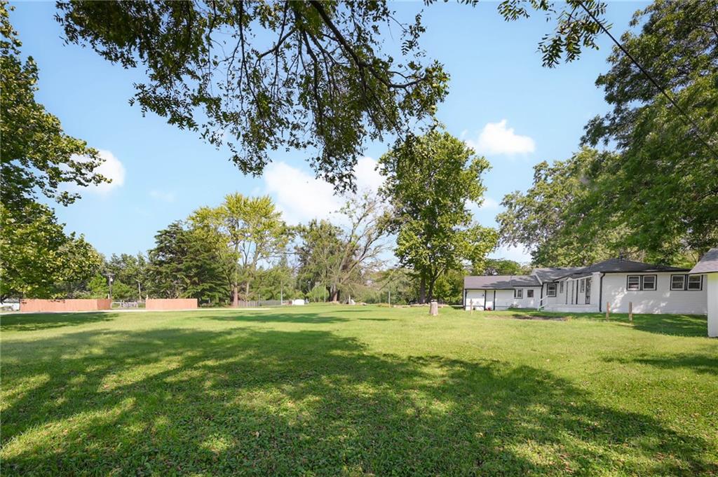 412 NW Donovan Road