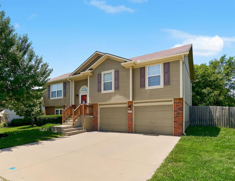421 Golfview Drive