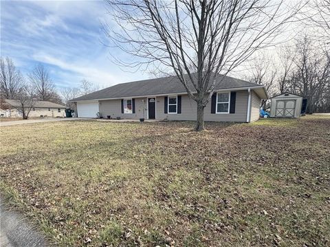 103 W Locust Street, Archie, MO 64725 - MLS#: 2594956