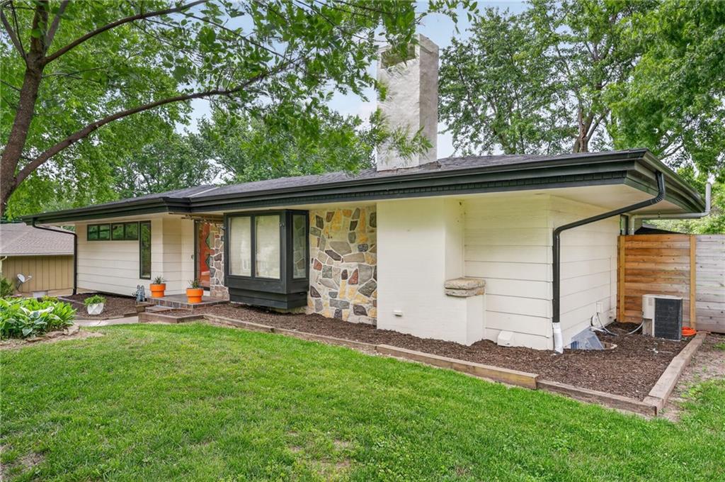 10737 Countryside Drive