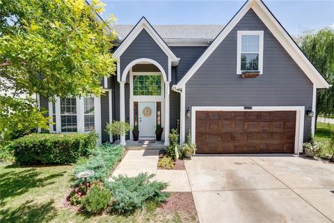 4439 Meadow View Drive Shawnee KS 66226