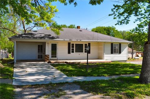 304 W Vermont Street, King City, MO 64463 - MLS#: 2618160