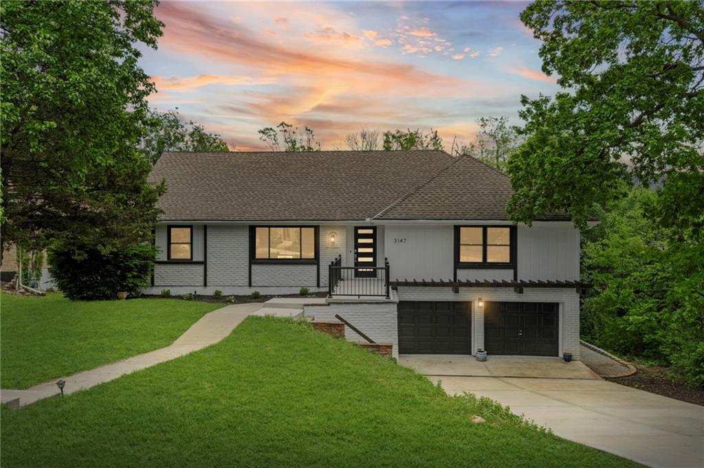 3147 Black Swan Drive
