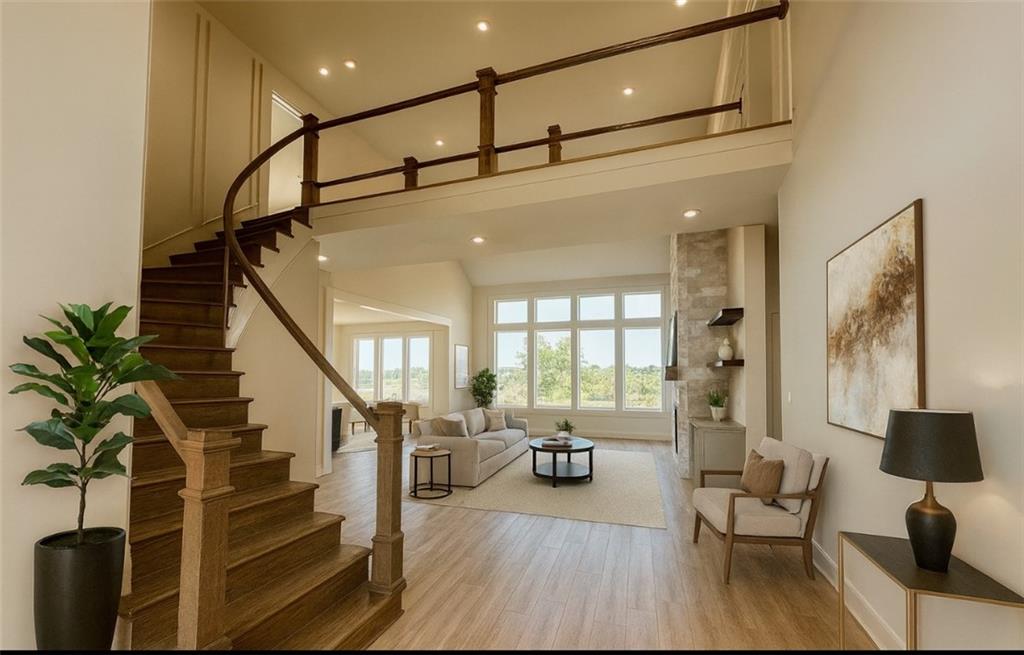 6039 Apache Drive