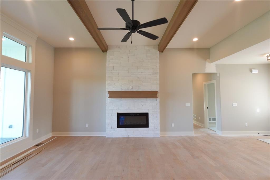 12725 N Champanel Way