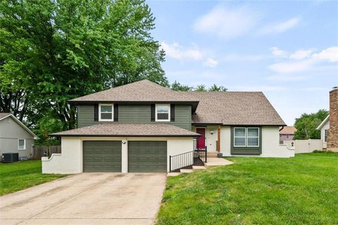 901 NW Springwood Drive, Blue Springs, MO 64015 - MLS#: 2624955