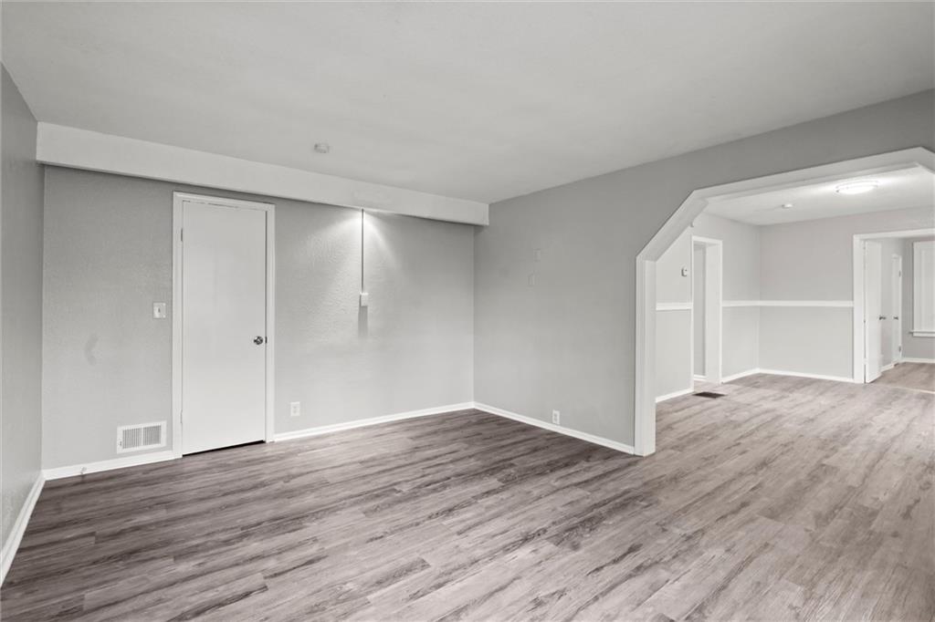 5047 Woodland Avenue