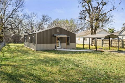 609 N Wood Street, Caney, KS 67333 - MLS#: 2608721