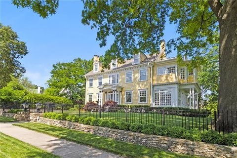 4525 Kenwood Avenue Kansas City MO 64110