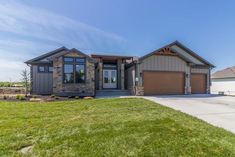 1809 Halls Creek Avenue Raymore MO 64083