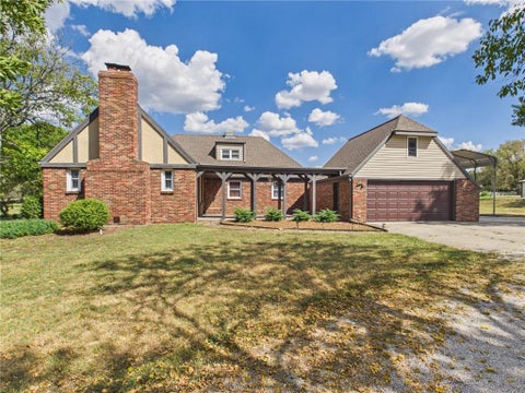 915 215th Street, Fort Scott, KS 66701 - MLS#: 2640374