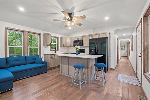 13 S Lakeside Circle, Linn Valley, KS 66040 - MLS#: 2548731