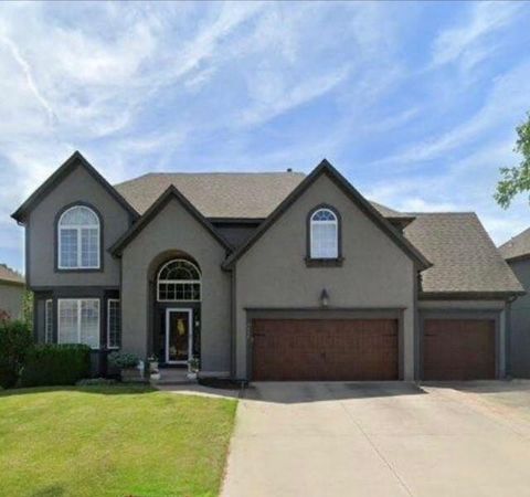 5929 NE Hidden Valley Drive Lee's Summit MO 64064